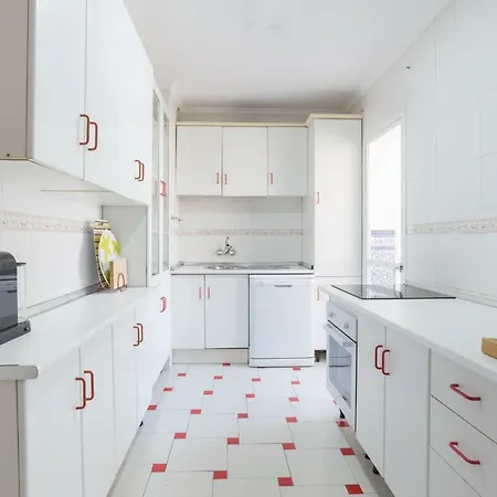 Lu&cia Station Apartment *