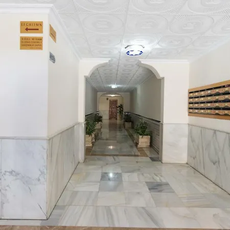 Lu&cia Station
