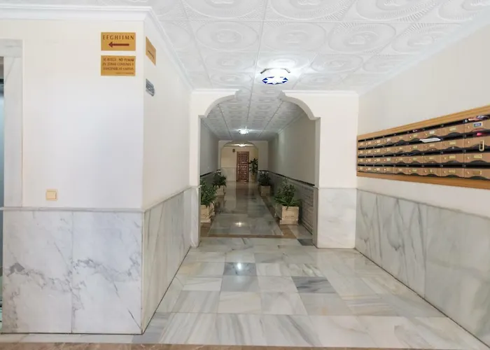 Lu&cia Station